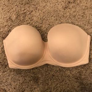 Wacoal beige bra. Worn once!!!!!!